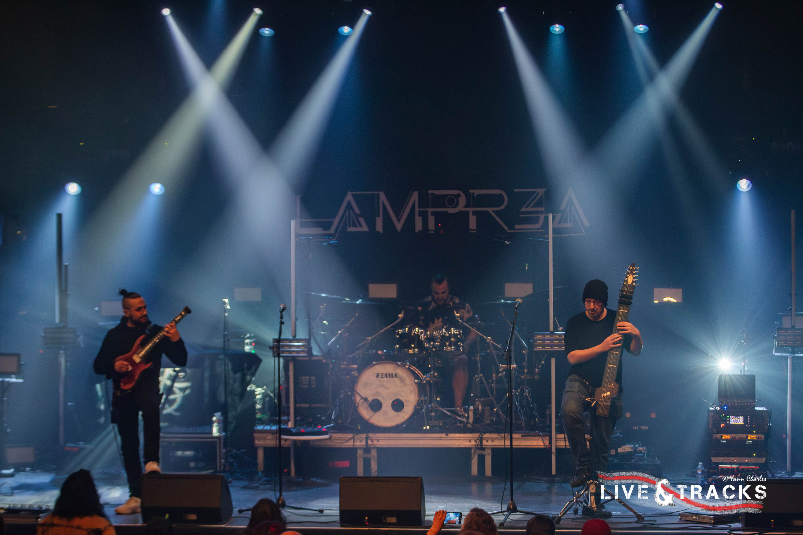 Lampr3a Image